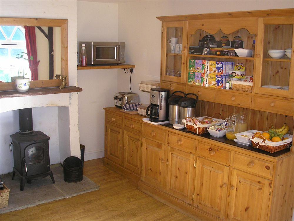 メードストン Detling Coachhouse Bed & Breakfast エクステリア 写真