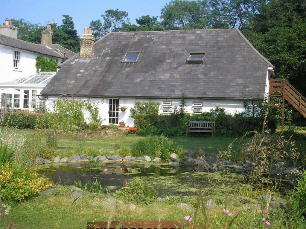 メードストン Detling Coachhouse Bed & Breakfast エクステリア 写真