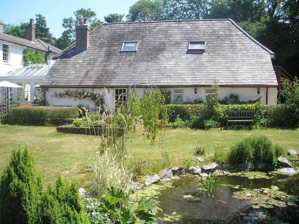 メードストン Detling Coachhouse Bed & Breakfast エクステリア 写真