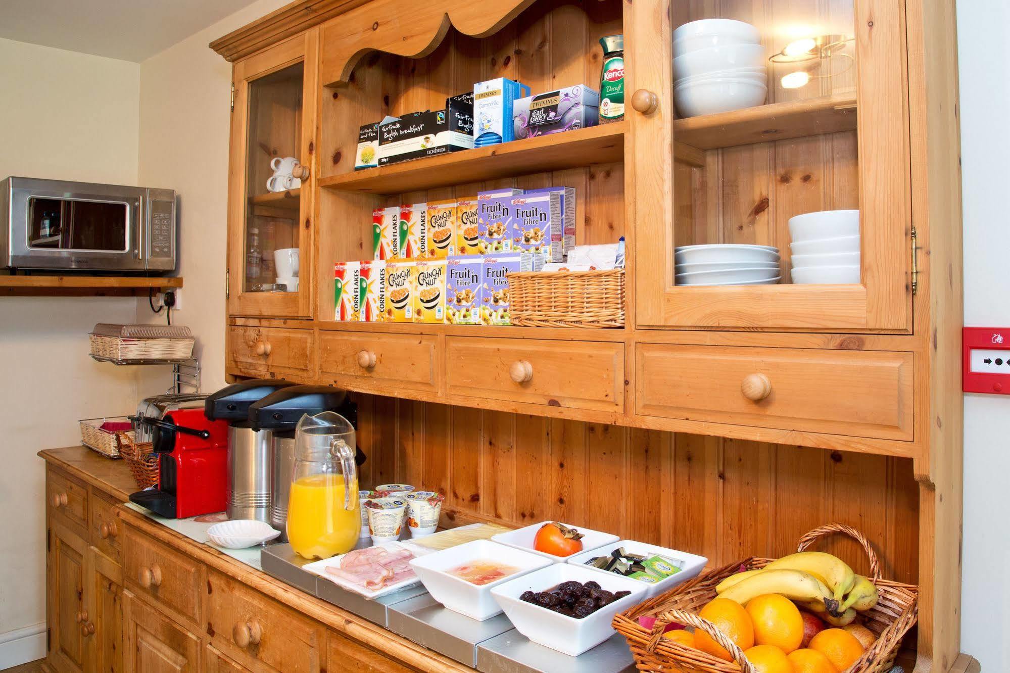 メードストン Detling Coachhouse Bed & Breakfast エクステリア 写真